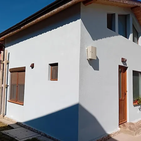 Casa de Férias за гости даная-фар шабла